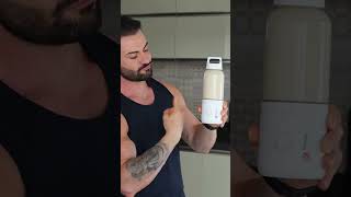 O melhor shake para ganhar massa muscular shorts receitafit [upl. by Bornstein]