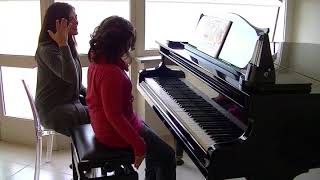 Esempio di prima lezione di pianoforte per bambini [upl. by Ttesil]