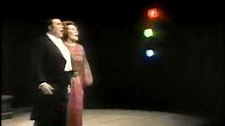 Joan Sutherland amp Luciano Pavarotti “Verranno a te” from Lucia di Lammermoor by Donizetti  1972 [upl. by Enerual]