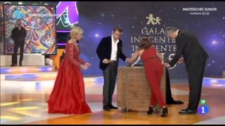 Cajon Clavos YUNKE gala inocente inocente 2015 [upl. by Inafets689]