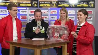 Pinguine TVStudio „Sparkasse Krefeld  Aha“ 141218 [upl. by Nalro]