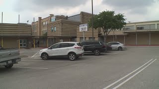 Douglass Elementary students staff and alumni say goodbye as school closes one last time [upl. by Bravin]