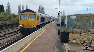 Two Class 69s and Four Class 66s heading through Whittlesea Station platforms 1 and 2 [upl. by Locin]