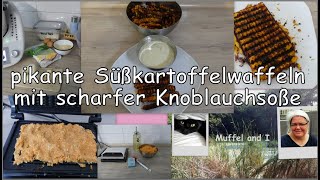 pikante Süßkartoffelwaffeln mit scharfer Knoblauchsoße Waffelpommes [upl. by Yart]