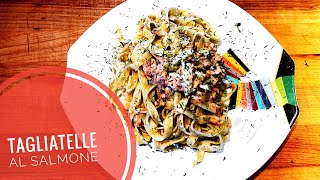 Tagliatelle an LachsSahnesauce [upl. by Finah]