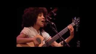 ESPERANZA SPALDING  Samba em Prelúdio  Baden Powell [upl. by Hubey573]