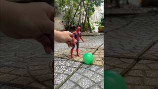 Worlds Poorest Dwarf and Spider Man  Marvel Toys [upl. by Kinnie]