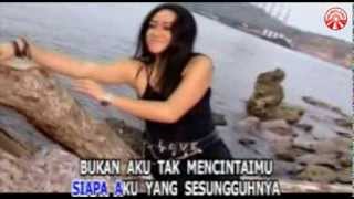 Meggi Z  Aku Semut Merah Official Music Video [upl. by Renmus369]