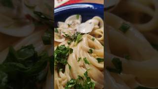 Spaghetti alle vongole  HOW TO MAKE SPAGHETTI ricette food spaghetti vongole [upl. by Darrel]