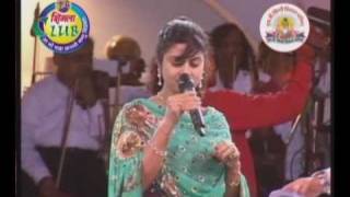 Sarrika Singh Live quotEk Pyar Ka Nagma HequotLaxmikanth Pyarelal Nite [upl. by Eberly92]