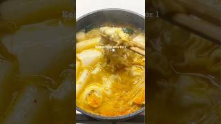 🥘🥢 Make Korean army stew with me food lunchrecipes lunchideas hotpot koreanfood [upl. by Colwell]