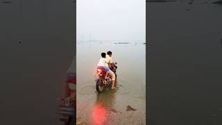 ReshomBari ❤️ রেশমবাড়ি বিল শাহজাদপুর reshombari cholonbil flood sirajgonj motovlog [upl. by Rento457]