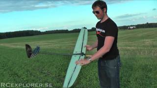 Discus launch glider  F3K demonstration [upl. by Nettie]