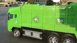 RC Garbage Truck [upl. by Kaitlynn85]