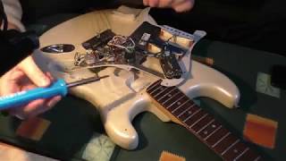 Microphonic Pickup  wax potting [upl. by Amado]