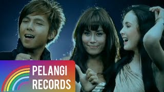 DRAGON BAND  Gayaku Ga Ngampung Official Music Video [upl. by Massimiliano650]