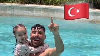 WIR FLIEGEN IN DEN URLAUB ☀️🇹🇷  Nader Louisa [upl. by Tolmann]