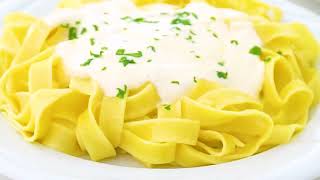 Copycat Olive Garden Fettuccine Alfredo Recipe [upl. by Yreved728]