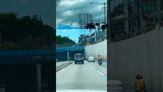 Katipunan Avenue Bayanihan quezoncity philippines🇵🇭 sanlakadnyo driving drivingtour [upl. by Cyprus]