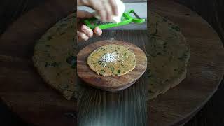 Methi ke parathe  MD Food Court  shorts  paratha recipe [upl. by Oicnedurp955]