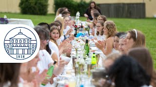 Diner en blanc  Weißes Dinner an der Langen Tafel der Uni Hohenheim [upl. by Ailsa]