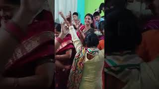 bollywood gauchar love dholjageeroda punjabisong [upl. by Chevy234]