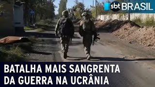 Rússia e Ucrânia enfrentam batalha mais sangrenta desde o começo da guerra  SBT Brasil 130123 [upl. by Friend]