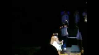 Fantasia amp Fan goes wild and drop it like its Hot Live [upl. by Turnheim164]