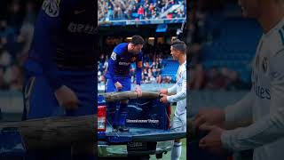 Messi y Ronaldo Cuál prefieres  shorts [upl. by Gwendolyn]