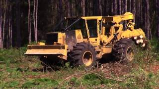 Skidder 610E Tigercat [upl. by Naejarual321]