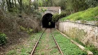 URBEX 1 Una galleria ferroviaria abbandonata [upl. by Lotsyrk922]