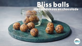 Gezonde snack bliss balls met pindakaas en chocolade – Recept – Allerhande [upl. by Ellertal]