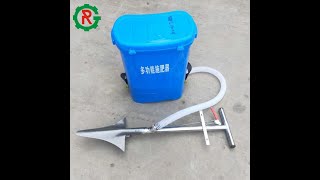 Manual fertilizer applicator spreader knapsack fertilizer applicator [upl. by Giulia]