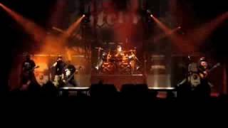 Hatebreed quotDestroy Everythingquot Live [upl. by Oiragelo]