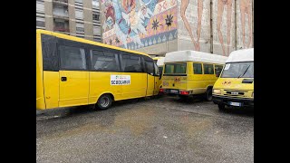 Viaggio sullo scuolabus 24 linee trasportano ogni giorno più di mille bambini da nord a sud [upl. by Trebliw72]