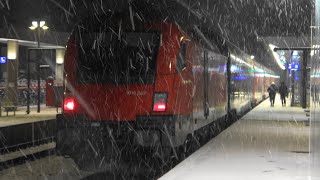 Bahnhof Rankweil❄Schneefall amp Bahnverkehr IC119 Bodensee Railjet Güterzüge Umweltschutzlok etc [upl. by Dian]