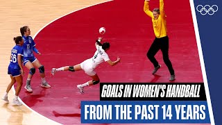 10 minutes of insane goals in womens handball 🤾😎 [upl. by Eahc]