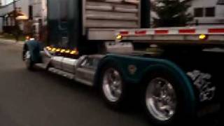 Kenworth w900L Cat Jake Brake Turbo Diesel W 900 [upl. by Anotyal]