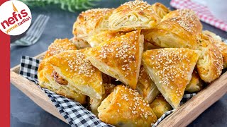 SADECE 3 YUFKAYLA 👌🏻 5 Dakikada Fırına Atmalık Üçgen Börek 😋 [upl. by Fiora820]