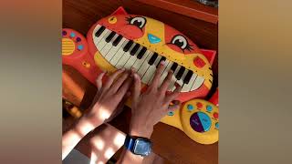 Harry Potter Hedwigs theme  Cat Piano vs Piano [upl. by Foushee]