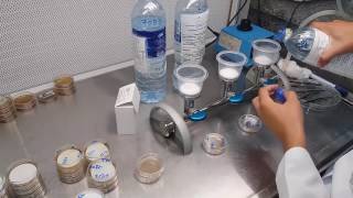 lanalyses µbiologique de leau par filtration sur membrane [upl. by Adniram]