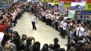 FLASHMOB AUCHAN CENTRE DEUX  Saint Etienne [upl. by Gabriello862]