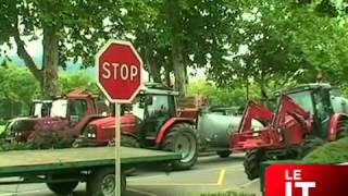 Gens du voyage les agriculteurs excédés ‎Annecy [upl. by Assirak]