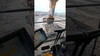 Five buckets pc2000 to fill Haul Truck 100 tons [upl. by Hubie]