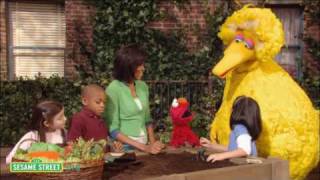 Sesame Street Mrs Obama Plants Garden [upl. by Volnak]