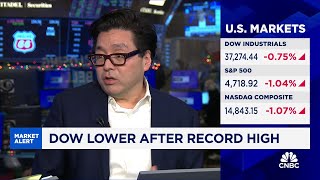 Stock markets sharp selloff looks like profit taking says Fundstrats Tom Lee [upl. by Tallia]