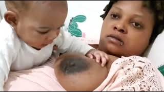 Breastfeedng hand expresson Baby enjoy mummy breast milk vlog [upl. by Leryt]