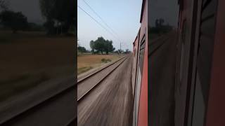 Mumbai se Bangalore train journeyshortvideo youtubeshorts youtubevideo [upl. by Aneehc]