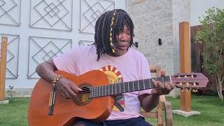 Milton Nascimento  Caçador de Mim [upl. by Annaej89]