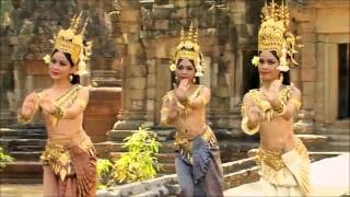 អប្សរាល្ខោនព្រះរាជទ្រព្យ Beautiful Apsara Royal Dancers in Angkor Wat Cambodia [upl. by Ide]